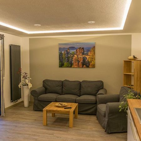 Ferienwohnung "Turmblick" Rathmannsdorf المظهر الخارجي الصورة