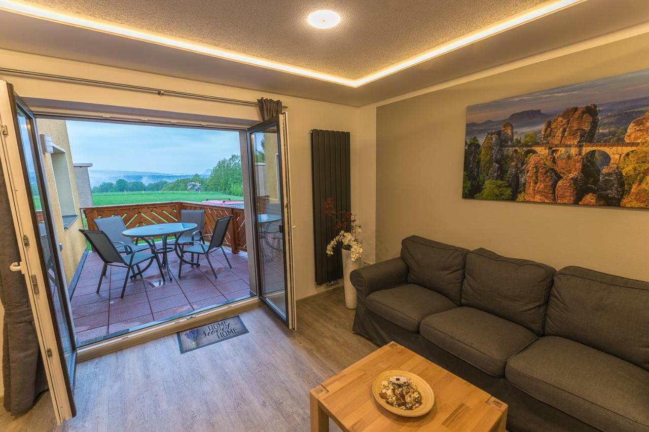 Ferienwohnung "Turmblick" Rathmannsdorf المظهر الخارجي الصورة