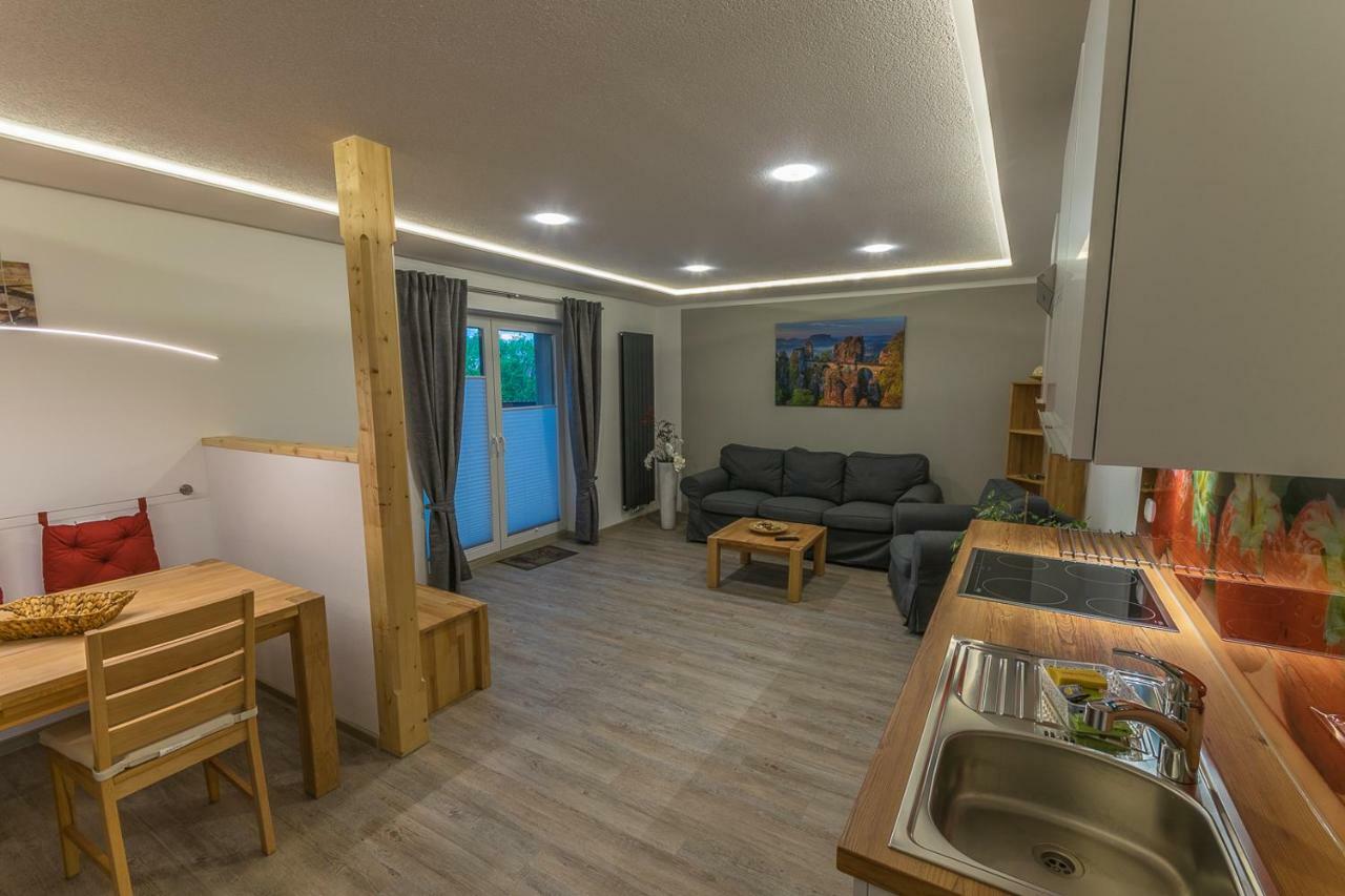 Ferienwohnung "Turmblick" Rathmannsdorf المظهر الخارجي الصورة
