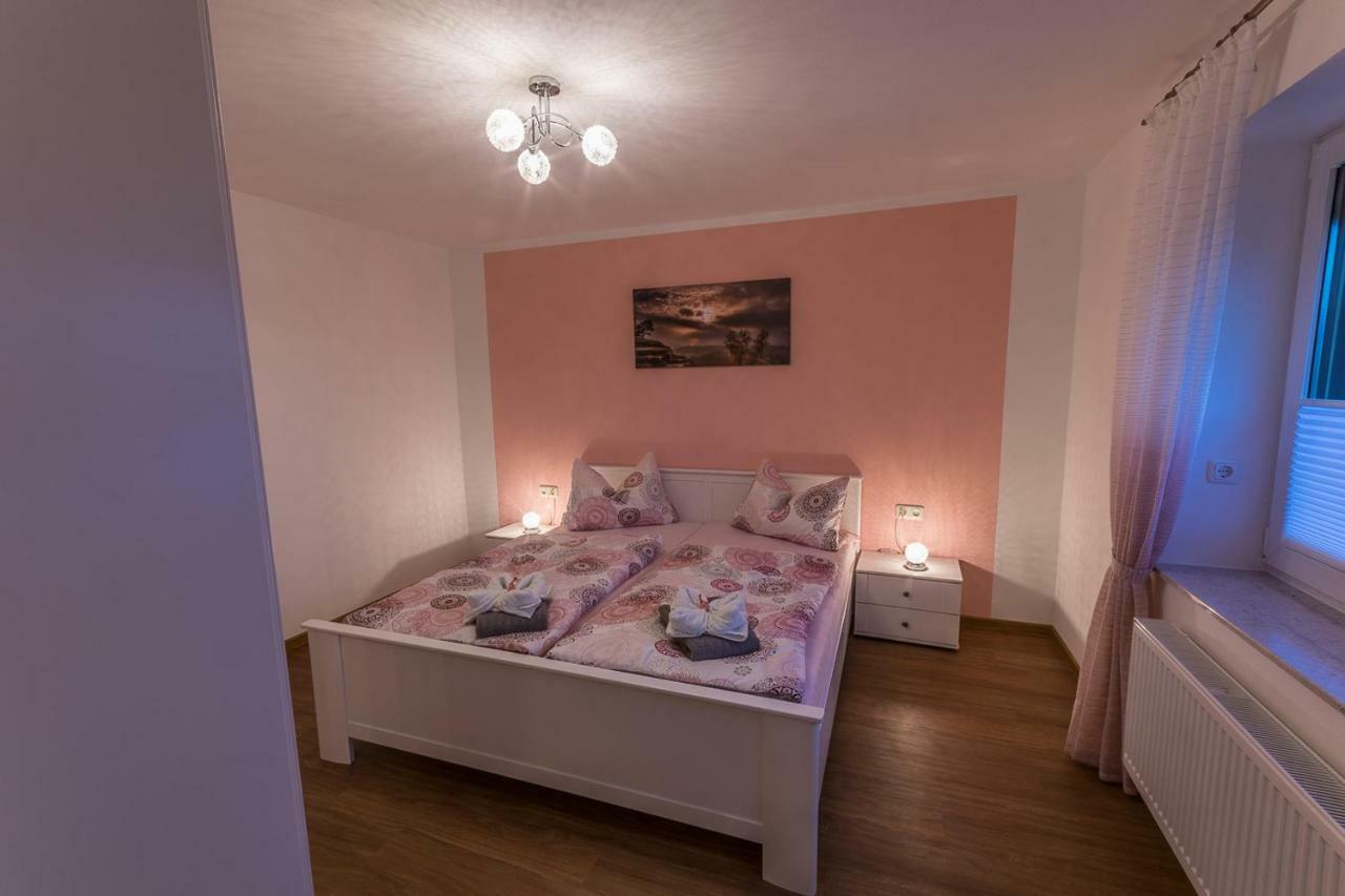 Ferienwohnung "Turmblick" Rathmannsdorf المظهر الخارجي الصورة